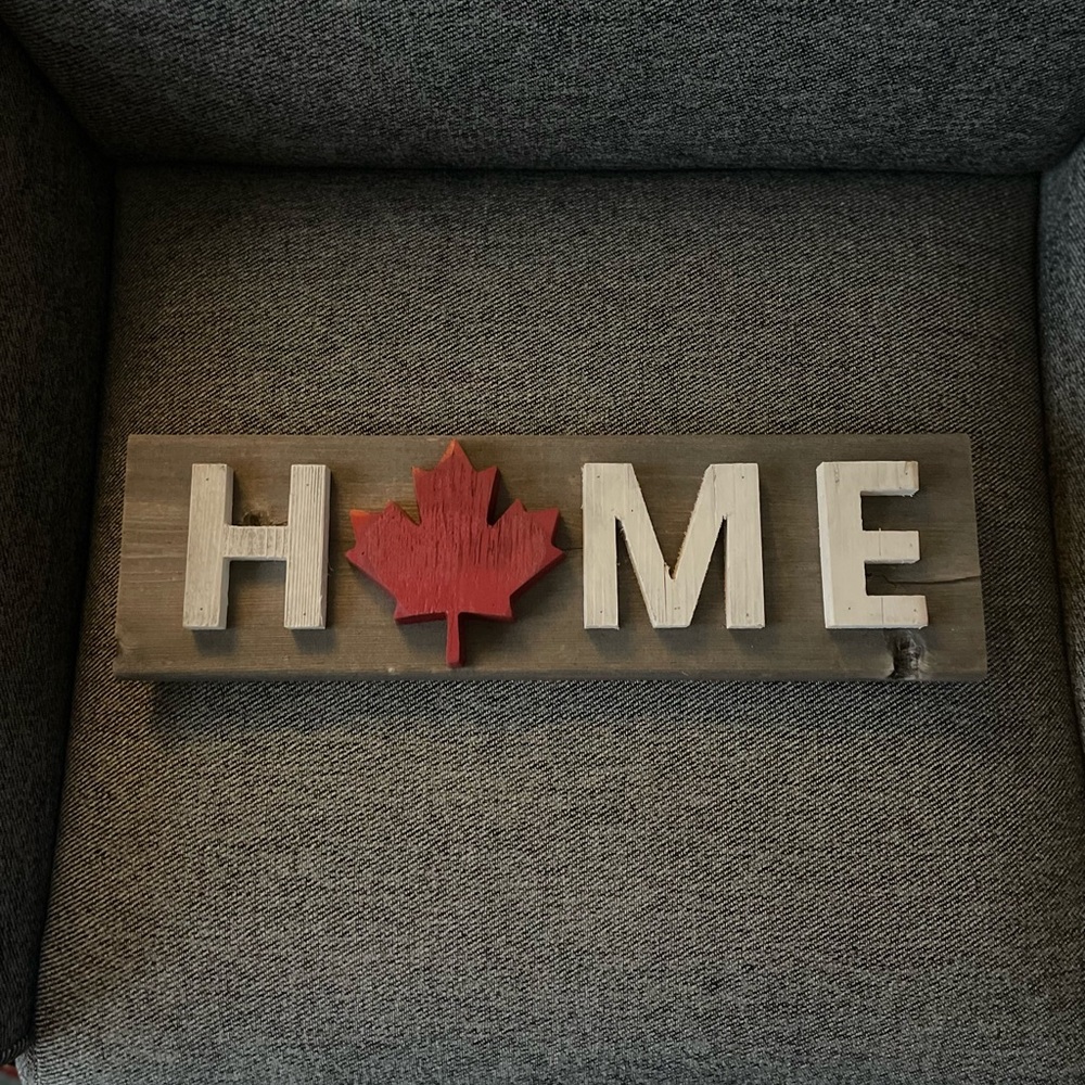 NEW Rustic Wood "HOME" Sign with Red Maple Leaf - Canada Decor
